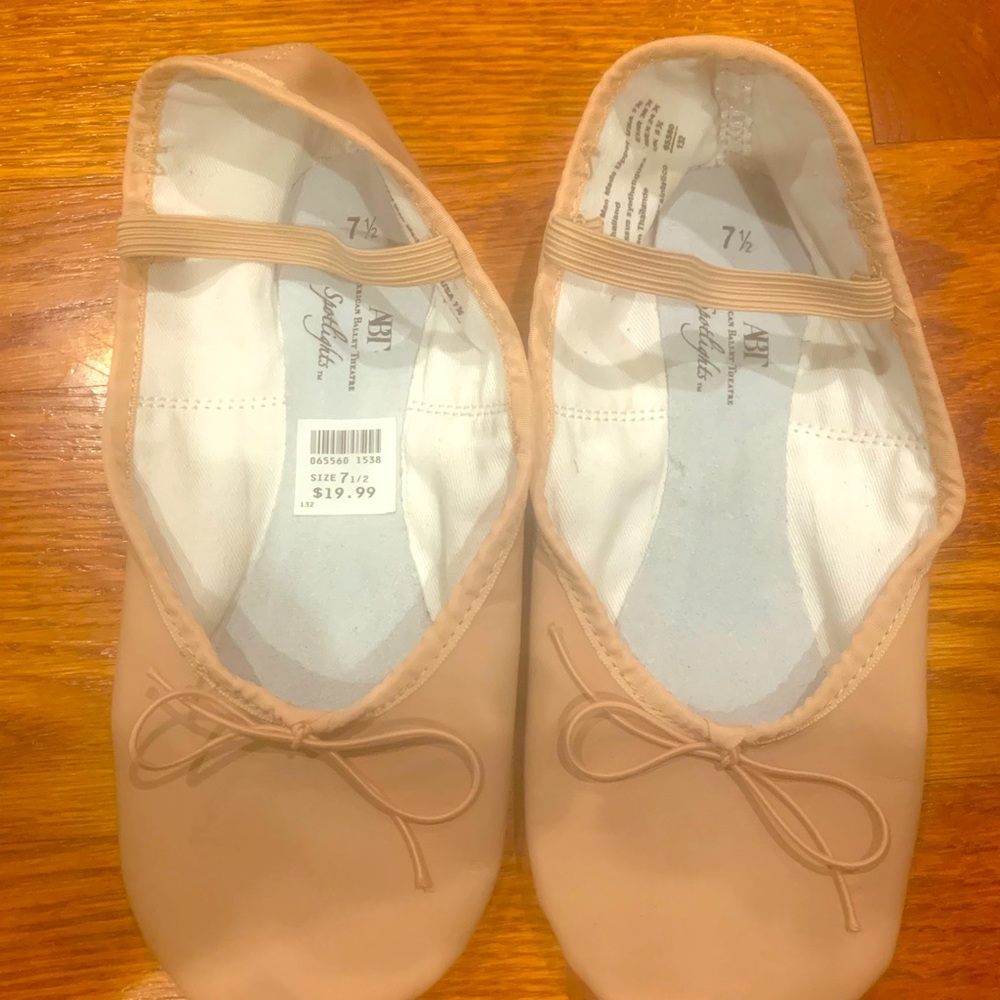 Brandnew with price tag American Ballet Theatre Ballet Shoes In Pink for kids.